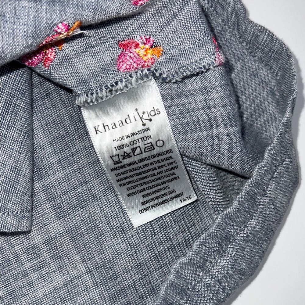 Preowned Khaadi Gray Dress with Colorful Embroidery - Picture 8 of 10
